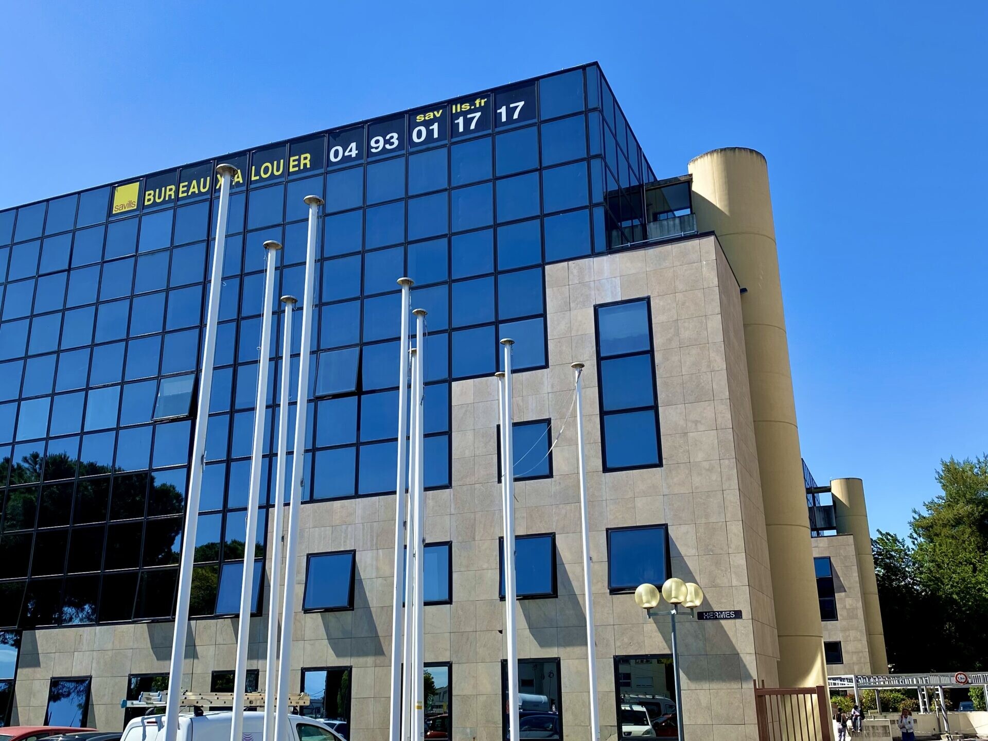 ISIM - Institut Sup&eacute;rieur International de Management