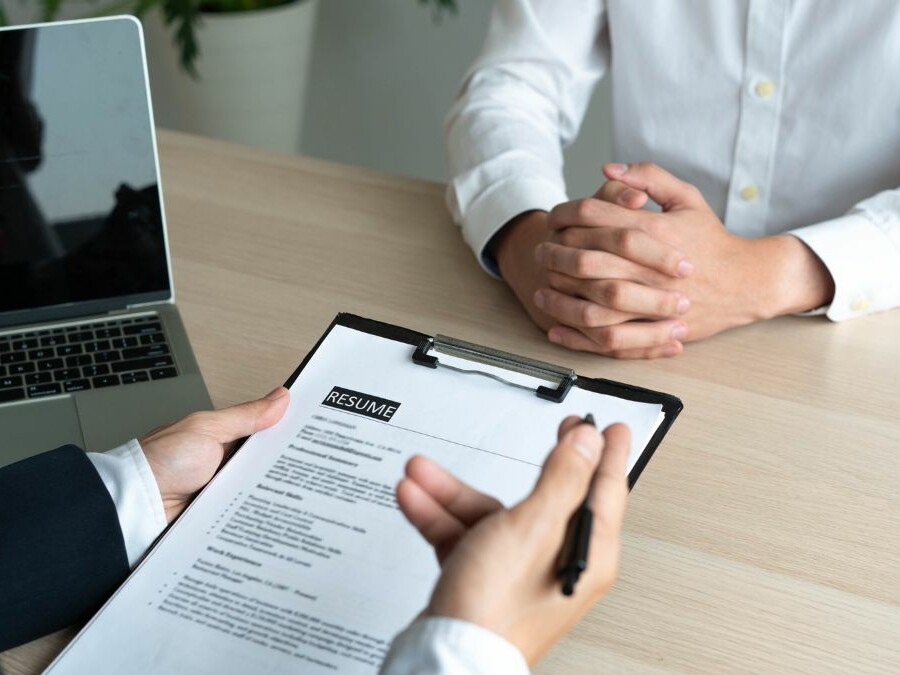 Illustration de l'article, Les domaines qui recrutent après un titre professionnel en alternance