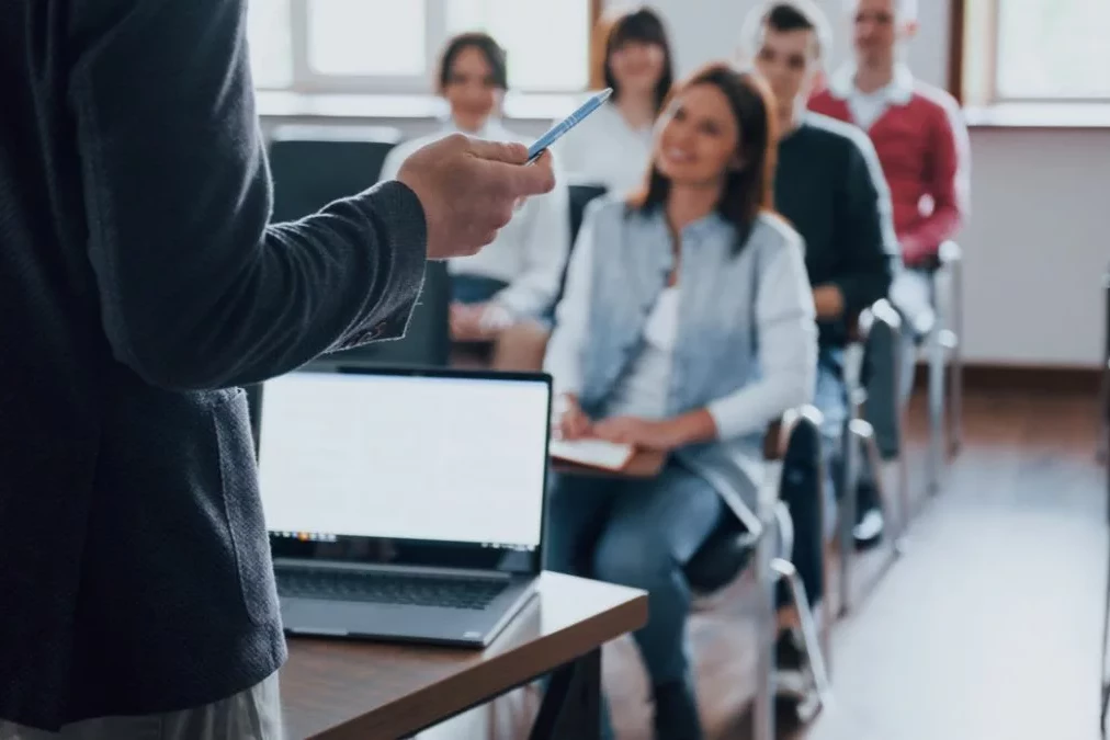 Formations hors Parcoursup : les alternatives pour ne pas perdre une année